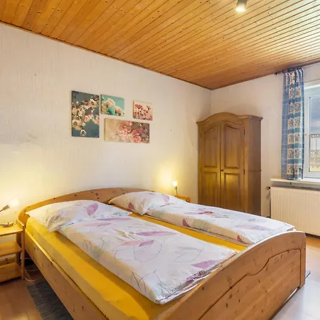 Haus Sonnenberg 度假居